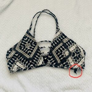 Hurley black white racerback bikini bathing suit top medium